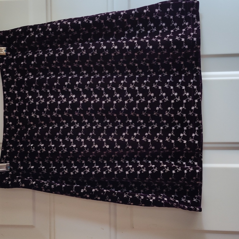 Women's Juniors No Boundaries Purple Velvet Skirt Size 7/8